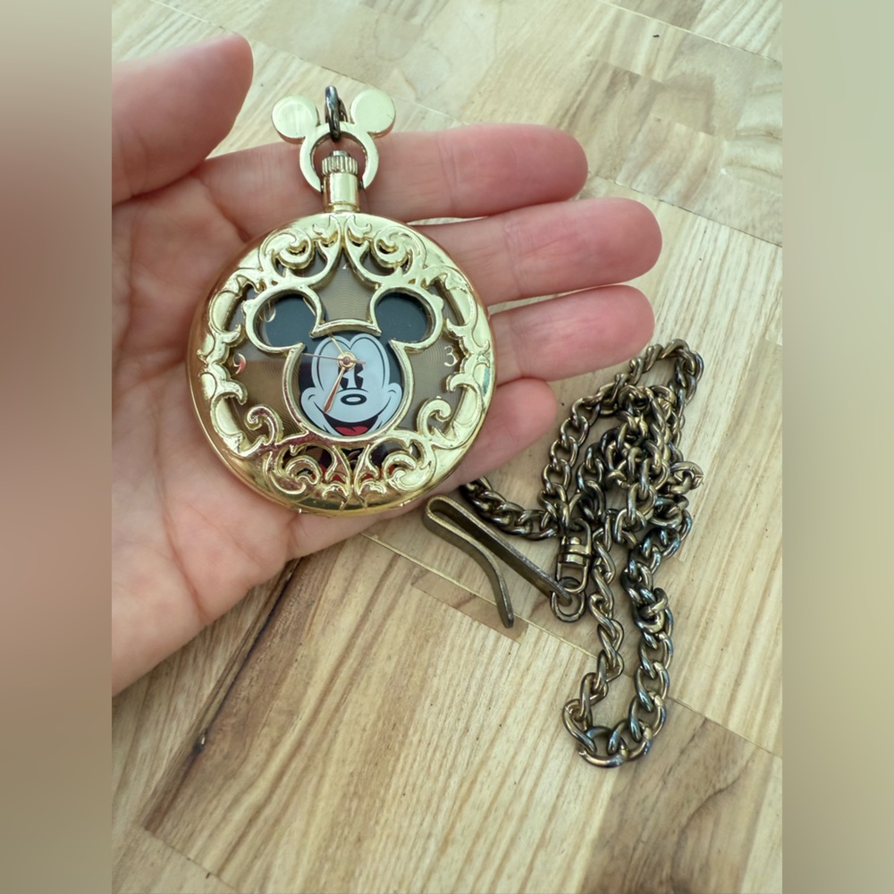 Rare Disney Gold tone Mickey Mouse pocket watch NEW BATTERY